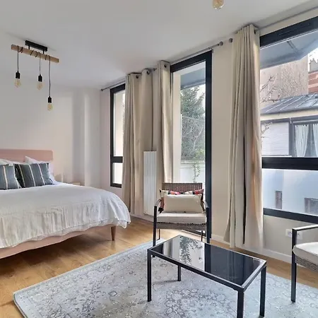 Casa de Férias Superbe Maison De Vacances-antibes *